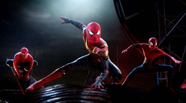 Tom Holland, Andrew Garfield, And Tobey Maguire Bonded Over Peeing
