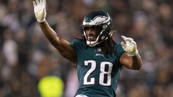 Eagles Safety Anthony Harris Takes Fan To School’s ‘Daddy-Daughter’ Dance Following Death Of Father And Grandfather
