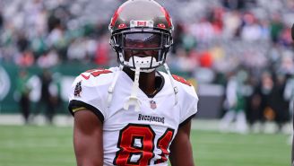 Antonio Brown Deletes His ‘Proof’ That The Bucs Made Him Play Hurt After Being Called Out On Glaring Inconsistency