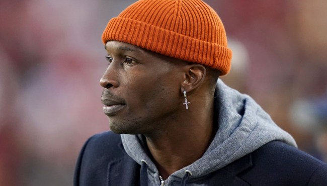 Chad Johnson Eats Alone At IHOP After Pro Bowlers Turn Down Invite