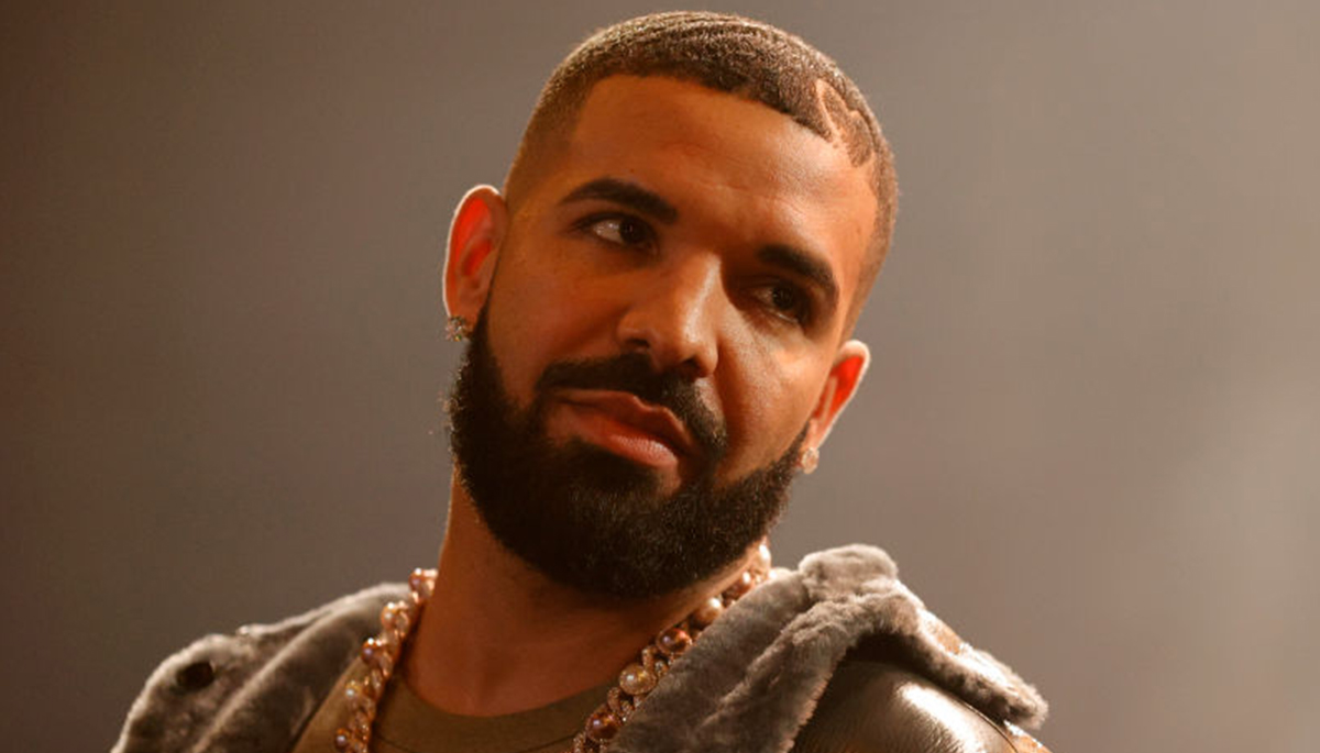 Drake Posts Tribute To Odell Beckham Jr. After Winning Super Bowl Bets