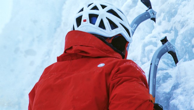 Ice Climber Films Himself Battling Avalanche 400 Feet Above Ground