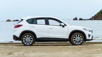 Some Mazda Owners Are Stuck In Hell After Glitch Locks Their Radios On NPR Forever