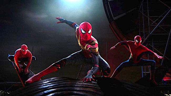 'No Way Home' Actors Recreate 'Spider-Man Pointing' Meme (PHOTO)