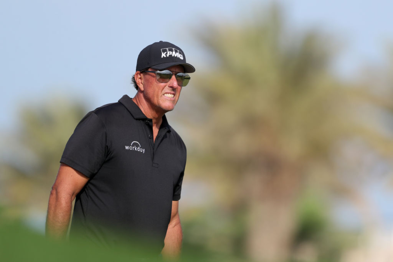 Phil Mickelson Issues Apology Following His ‘reckless Comments