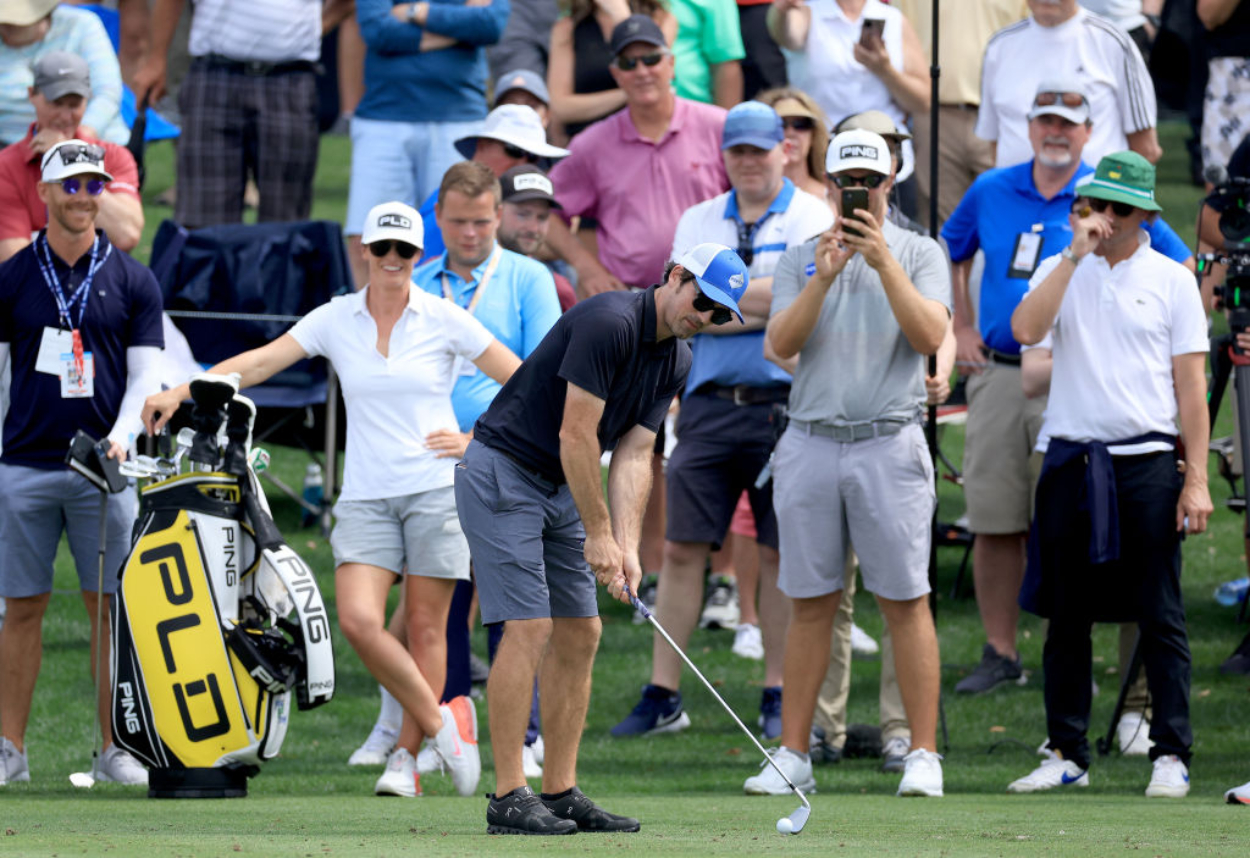PGA Tour Caddie Flips Club Upside Down, Hits 17 Green At Sawgrass