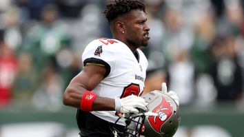 Antonio Brown’s Latest Decision On Ankle Surgery Will Make Search For New Team More Difficult