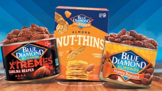 Win Up To $10,000 This College Hoops Season By Snacking On Blue Diamond Almonds