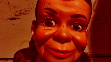Creepy Haunted Ventriloquist Doll Opens And Closes Its Mouth All By Itself