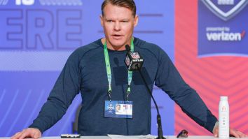 Indianapolis Colts Already Being Linked With One QB After Carson Wentz Trade