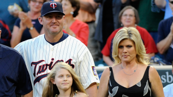 Wife Of MLB Hall of Famer Jim Thome Shares Message From Alleged Deshaun Watson Victim