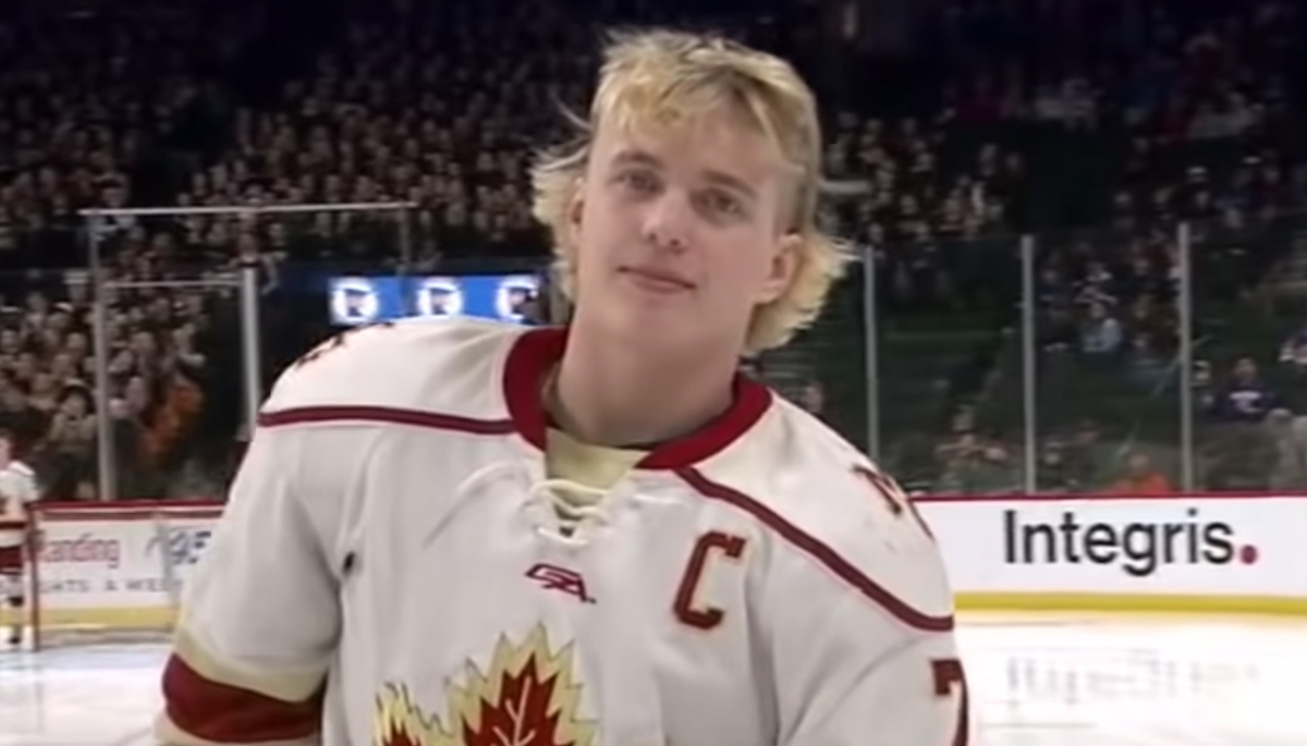 The Glories of Minnesota Hockey Hair, from the Mullet to the “Portobella”