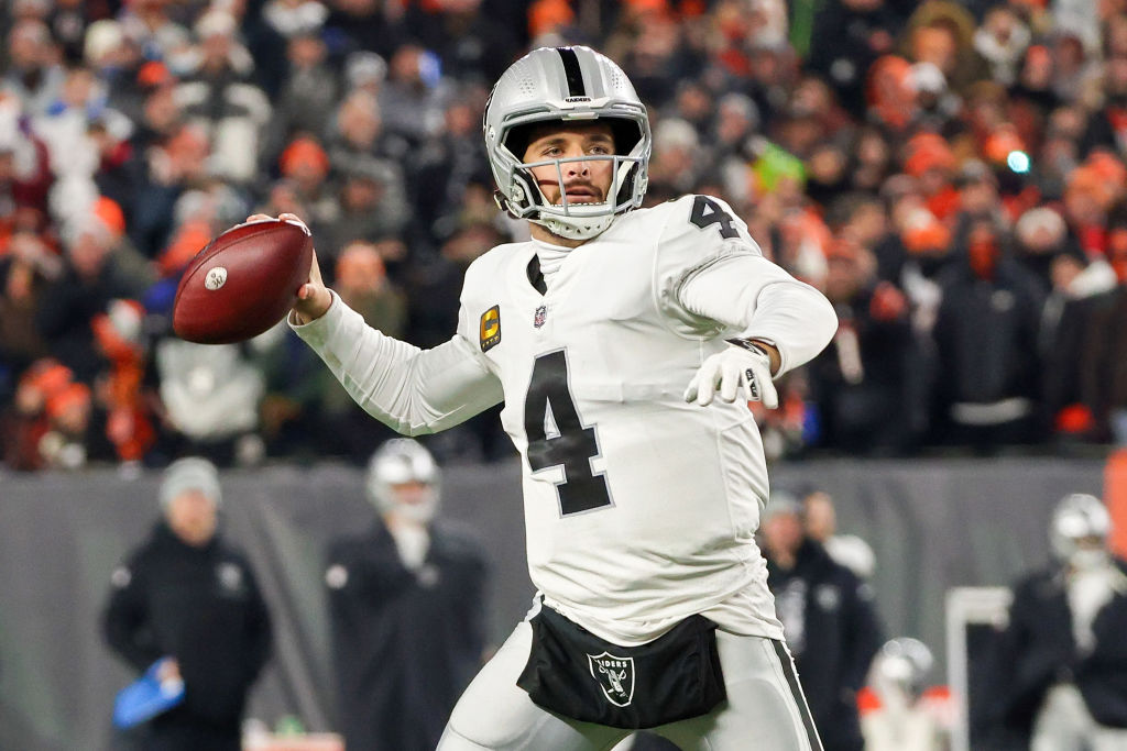 Las Vegas Raiders: Team that could trade for Derek Carr