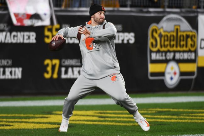 nfl-insider-lays-out-wild-scenario-future-baker-mayfield
