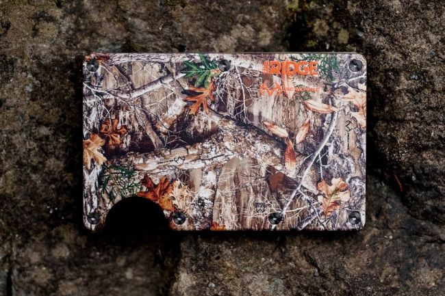 The Ridge And Realtree Just Released A Must-Own Camouflage Wallet