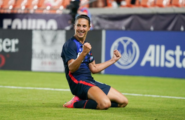 Carli Lloyd Says USWNT Culture Is 'Toxic,' Players Don't Respect The Flag