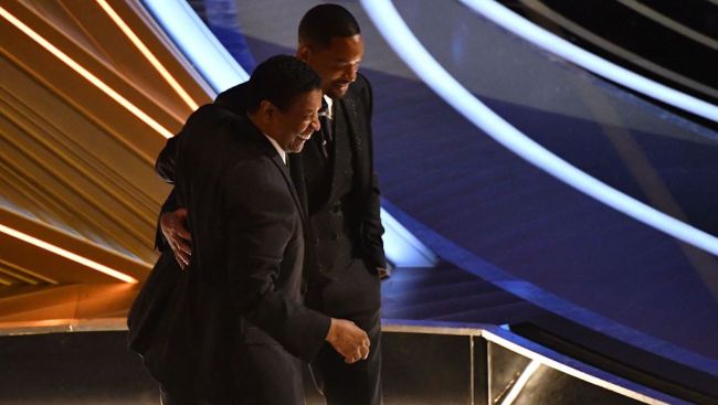 Denzel Washington Won The Oscars Without Actually Winning Anything