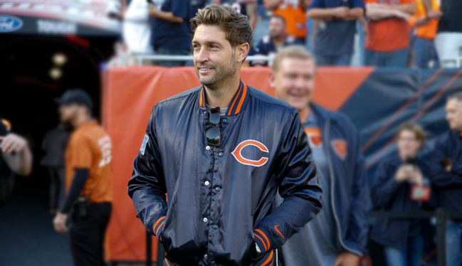 Former Quarterback Jay Cutler Wants To Make A Return To Broadcasting