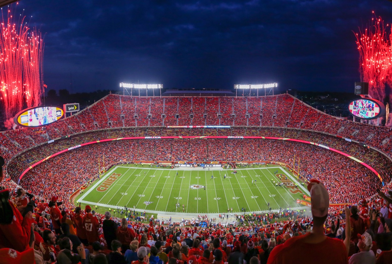 Kansas City Chiefs considering stadium options that would relocate team