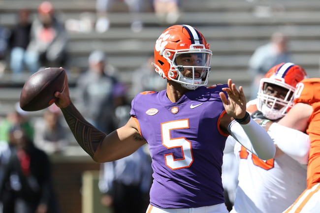 Awful Throw From DJ Uiagaleli At Clemson Spring Game Is Concerning