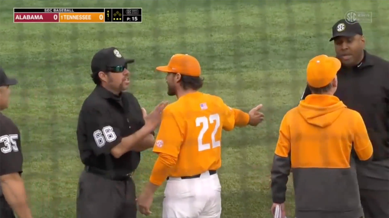 Tennessee's Tony Vitello Supports Charity By Trolling Over Chest Bump