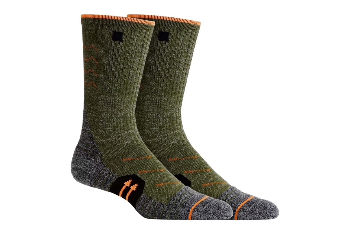 Here Are The Best Athletic Socks For Men That Money Can Buy