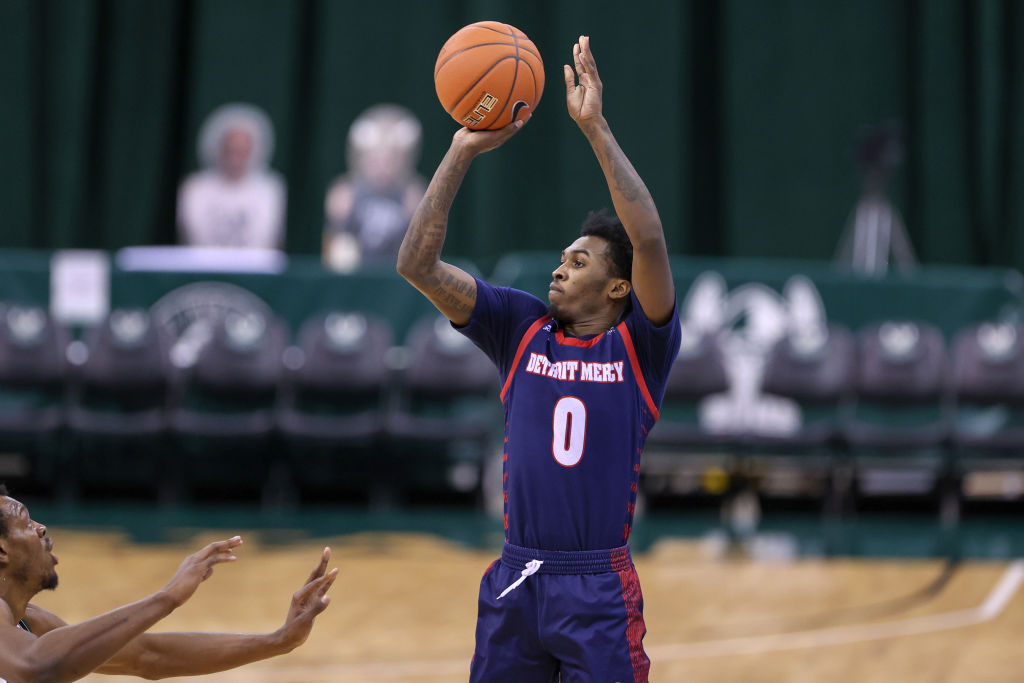 NCAA's 3rd Leading Scorer, Antoine Davis, Enters Transfer Portal