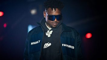 Antonio Brown Tweets About Empowering The Youth But Not Everyone Agrees He’s The Best Role Model