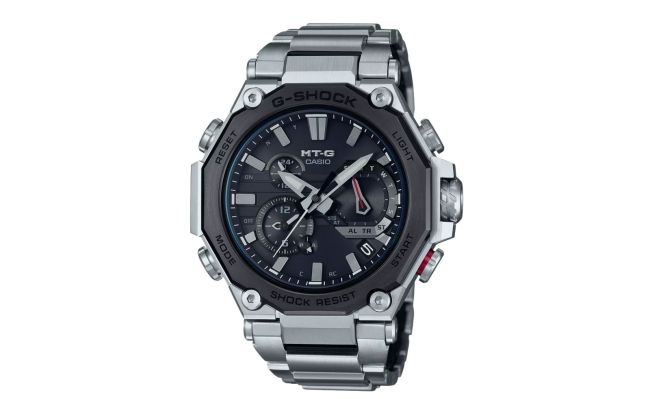 What To Wear With A Carbon And Stainless Steel G-Shock Watch