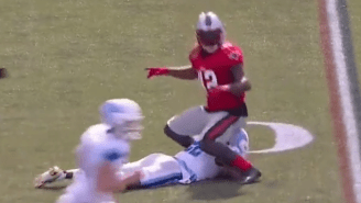 USFL Safety Did The Halo Teabag In Real Life By Disrespectully Sitting On Player’s Head After Tackle