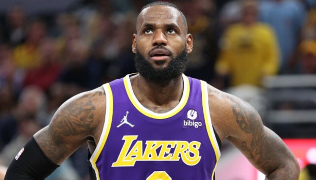 LeBron James Claims He 'Gave Everything' Before Fans Prove Him Wrong