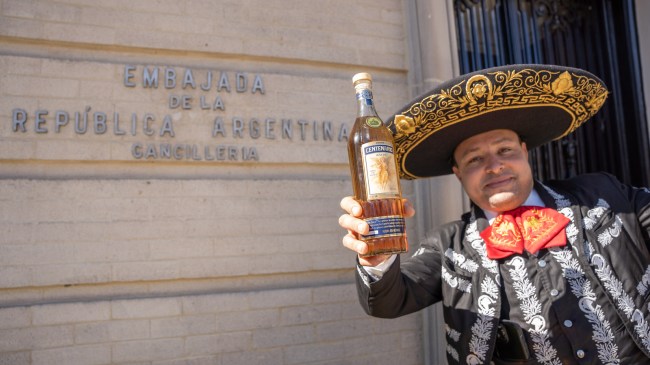 Here's How An Iconic Mexican Tequila Celebrated Mexico Qualifying For The World Cup