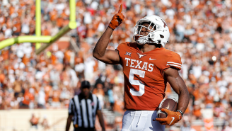 Texas RB Bijan Robinson Looks Like A Defense’s Worst Nightmare During Insane Leg Day Workout