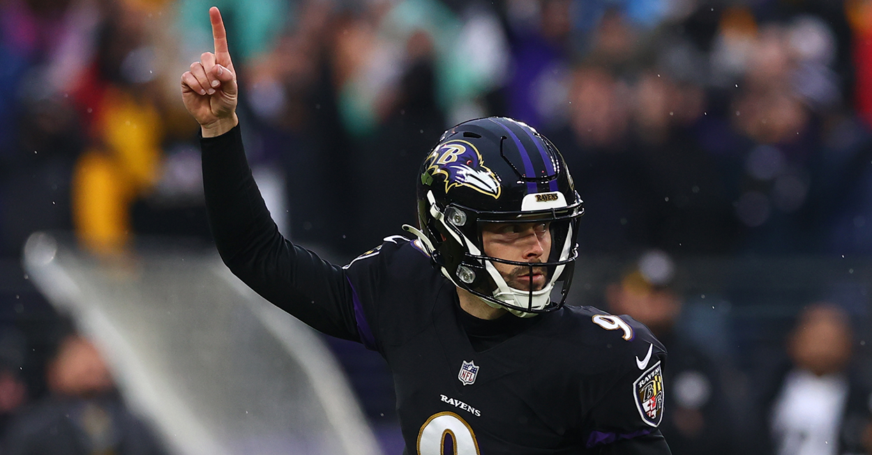 NFL news: Baltimore Ravens kicker Justin Tucker moonlights as