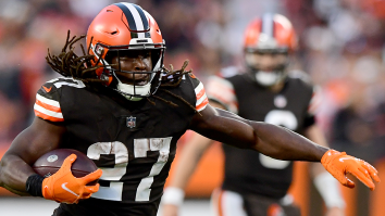 Kareem Hunt’s Insanely Strong Tree Trunk Legs Go Viral In New Peek At Cleveland Browns Workouts
