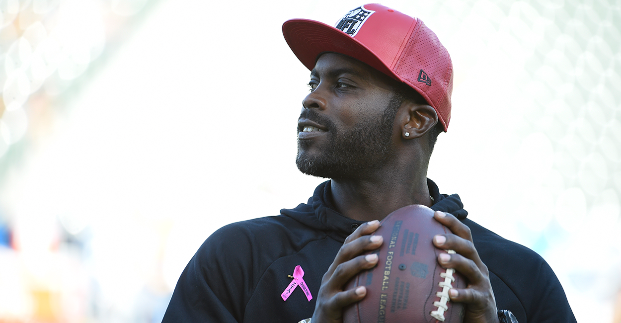 Steelers Film Room: Michael Vick playing backyard football - Behind the  Steel Curtain