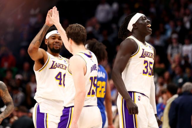 2-coaches-advance-to-final-round-of-los-angeles-lakers-interviews