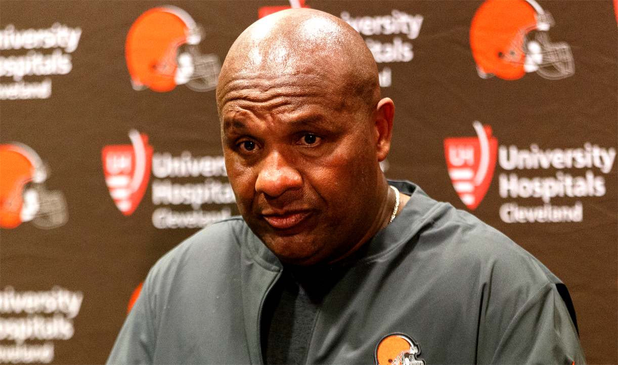 Browns Reportedly Sent Cease-And-Desist Letter To Hue Jackson - The Spun:  What's Trending In The Sports World Today