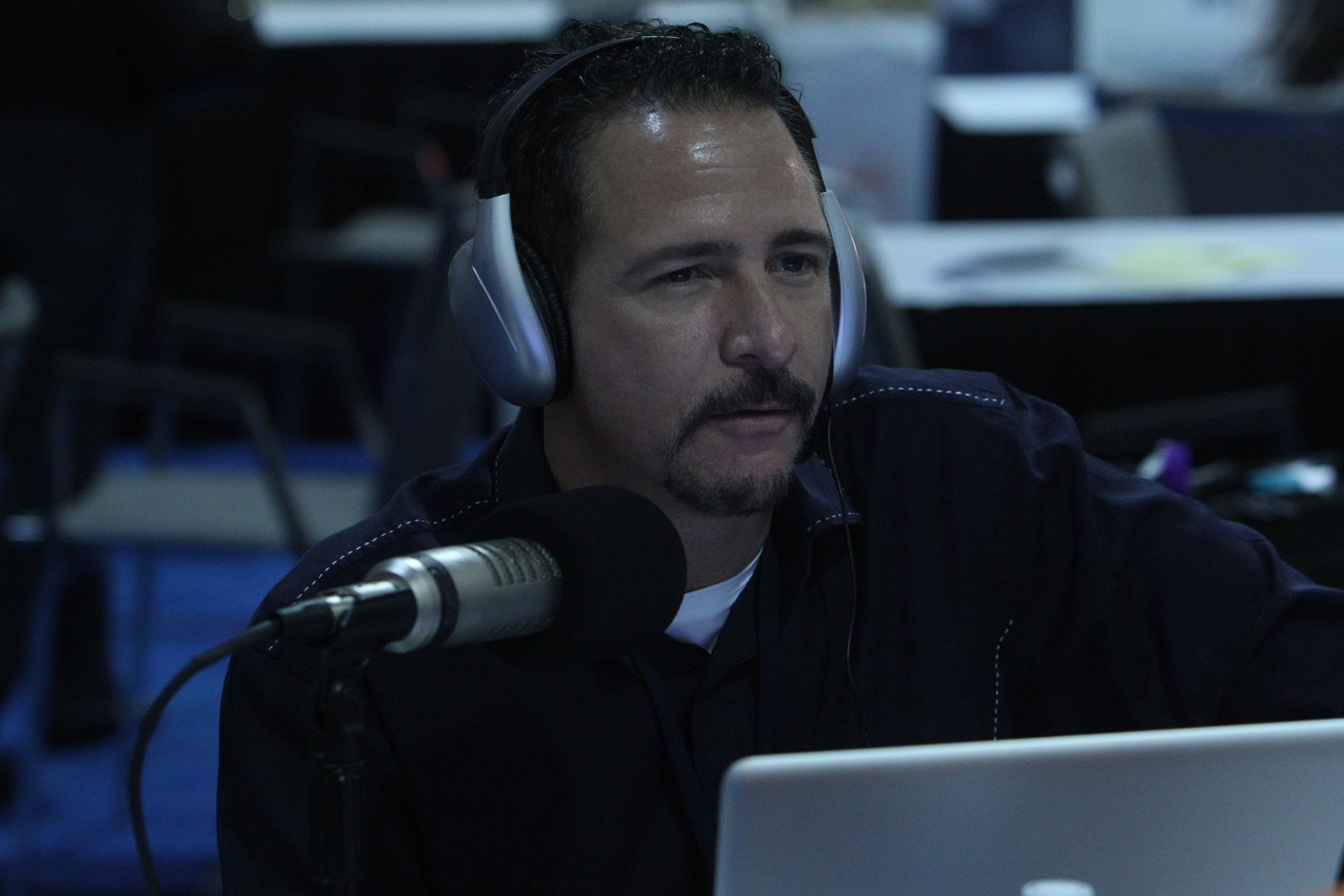 Charitybuzz: Meet Jim Rome with a Visit to a Jim Rome Broadcast