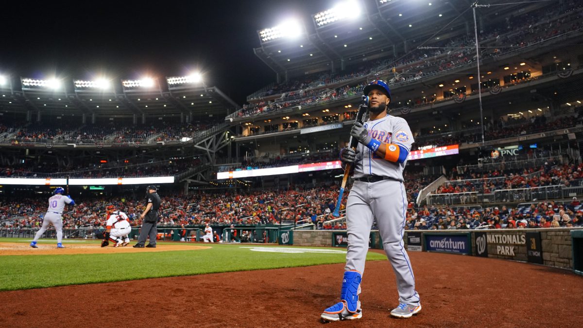 Mets cut Robinson Cano after awful start