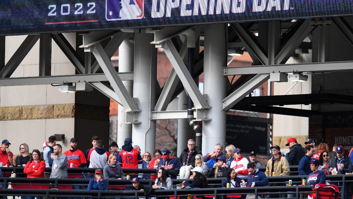 Fan Hilariously Tries To Catch Foul Ball, Misses, Spills Beer All Over