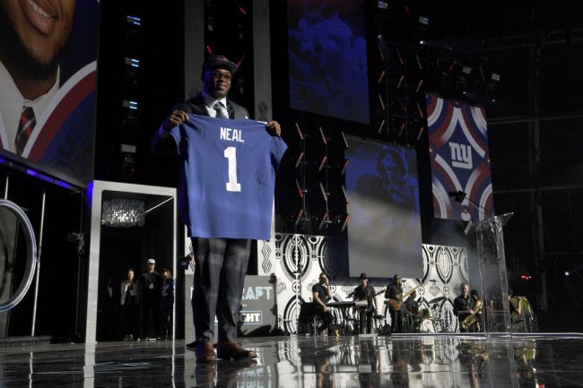 new-york-giants-first-round-pick-didnt-know-the-team-played-new-jersey