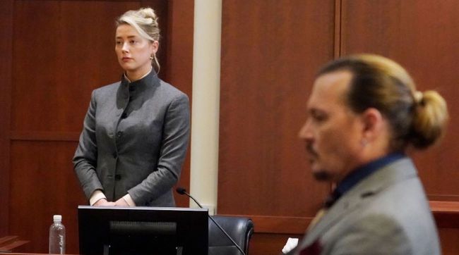 Amber Heard Officially Denies Dropping A Deuce On Johnny Depp's Bed