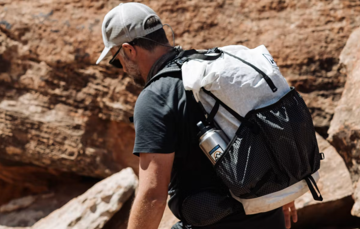 These New Hyperlite Daypacks Are The Best In Ultralight Backpacking