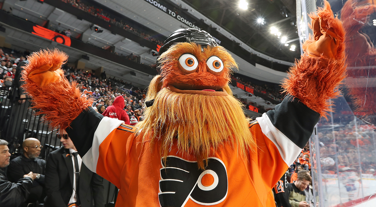 Flyers Mascot 'Gritty' Trolls Philadelphia's New Coach Over Old