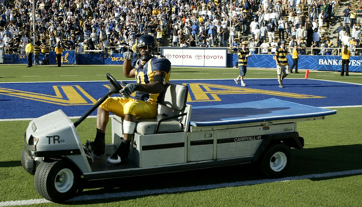 Cal Football: Former Bears Teammates Aaron Rodgers, Marshawn Lynch