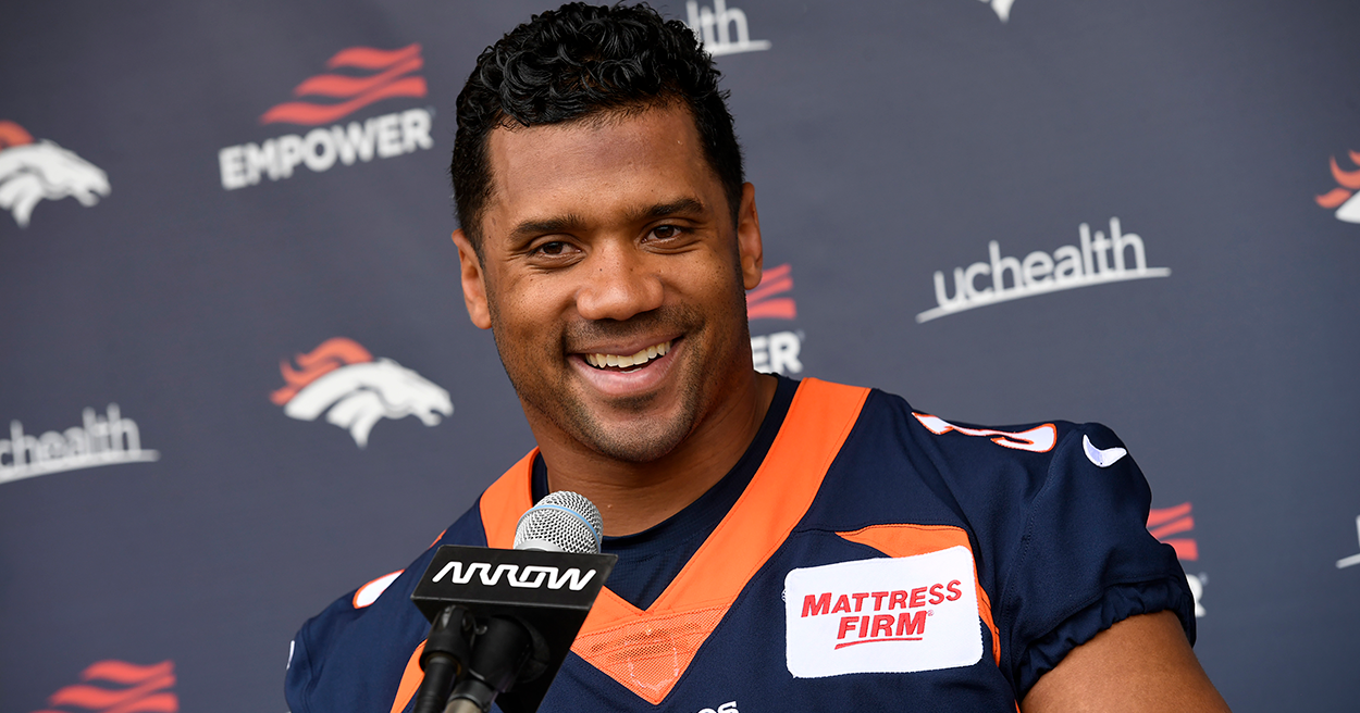 Denver Broncos: Russell Wilson reacts to FAU spoof 'Let's Ride' video