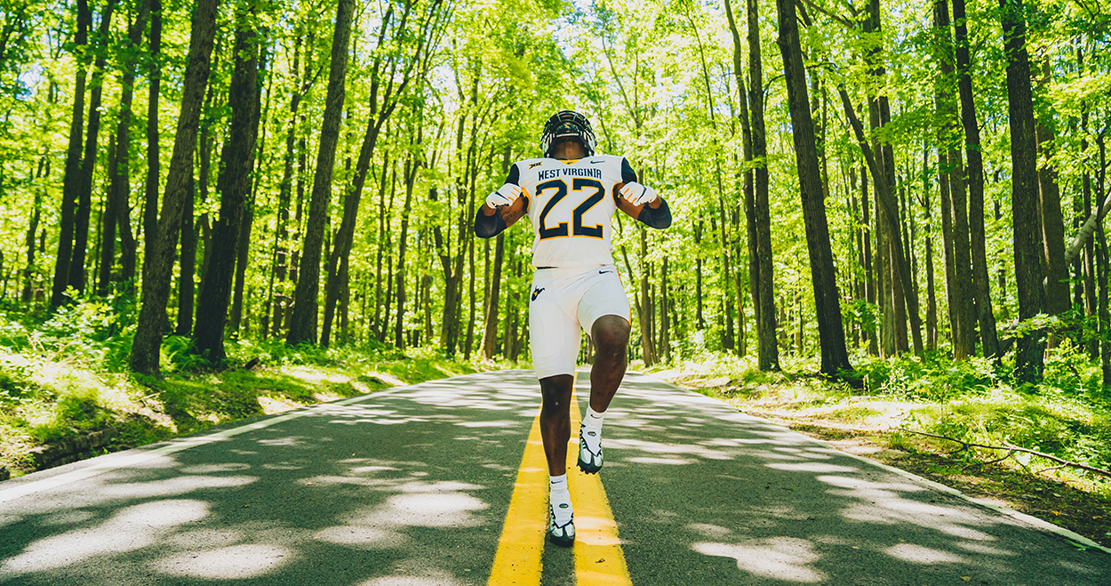 West Virginia unveils some shockingly bright camo uniforms