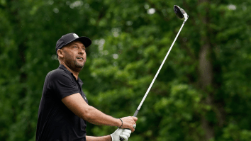 Derek Jeter Wins Golf Tournament, Chats And Daps Up A Young Fan In Viral Video