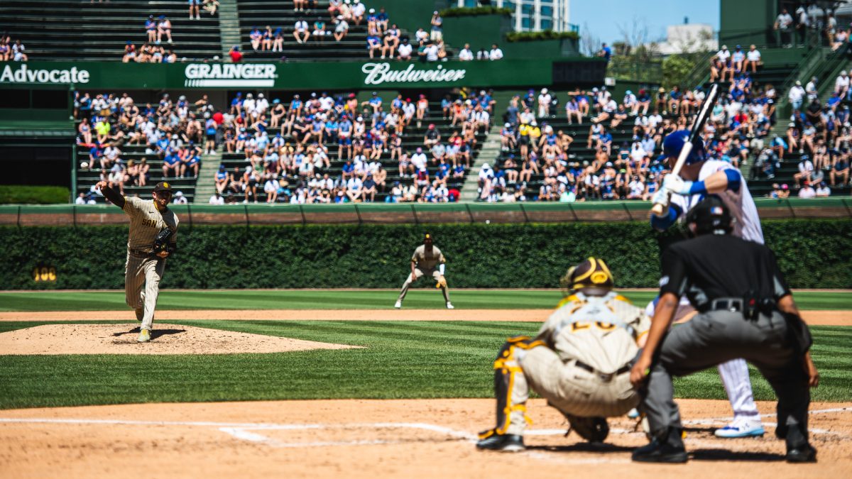 DraftKings Sportsbook at Wrigley Field Aims to Hook MLB Fans - Bloomberg